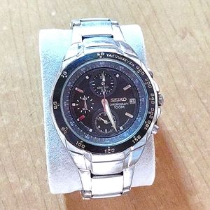 Seiko Quartz chronograph